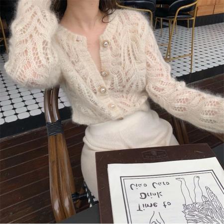 TR61299# 康赛妮高比例马海毛羊毛珍珠扣白色镂空针织开衫毛衣外套 服装批发女装批发服饰货源