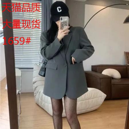 TR67966# 灰色西装外套女高级设计感一粒扣韩版宽松复古休闲显瘦小西服上衣 服装批发女装批发服饰货源