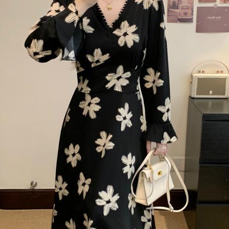 FA37271# 大码胖MM法式复古气质碎花连衣裙女秋新款收腰显瘦a字裙 服裝批發女裝批發服飾貨源