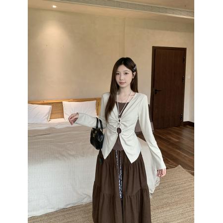 FA37280# 秋装新款胖mm大码女设计感撞色假两件别致长袖上衣 服裝批發女裝批發服飾貨源