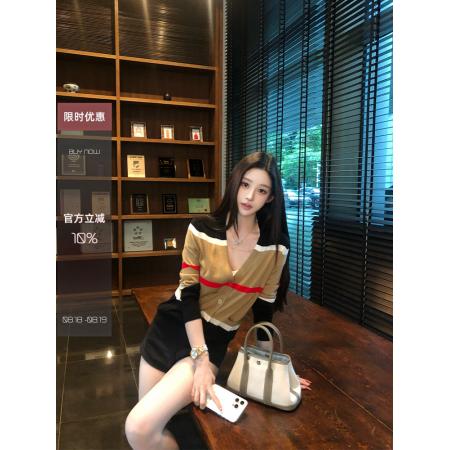 FA37313# 五美丽气质V领开衫毛衣套装女夏季复古撞色条纹长袖上衣薄款外套 服裝批發女裝批發服飾貨源