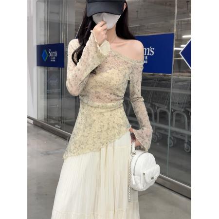 FA37359# 设计感晕染露肩长袖针织衫女装秋季纯色版本和蝴蝶版本 服裝批發女裝批發服飾貨源