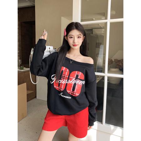 FA37371# 华棉复合美式复古字母印花长袖卫衣斜肩别致上衣 服裝批發女裝批發服飾貨源