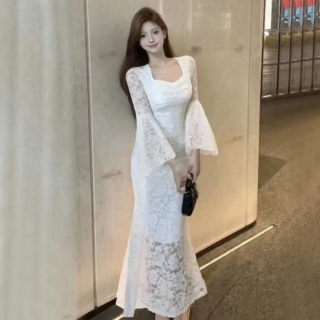 FA37386# 网图秋冬新款名媛气质高级感性感喇叭袖蕾丝连衣裙 服裝批發女裝批發服飾貨源