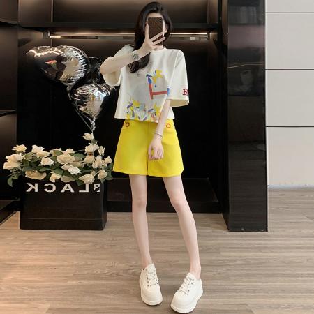 FA37419# 高含棉夏季时尚气质小清新套装女轻奢风上衣短裤两件套 服裝批發女裝批發服飾貨源