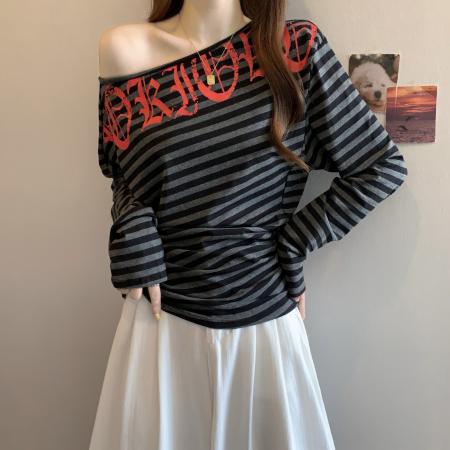 FA37506# 大码微胖妹妹前后两穿Y2K字母印花捏褶收腰条纹T恤长袖不规则上衣 服裝批發女裝批發服飾貨源