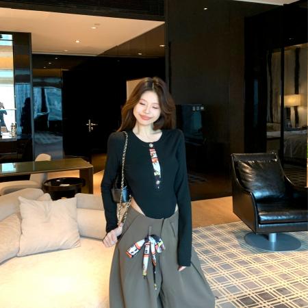 FA37507# 时髦主义设计感修身显瘦T连体衣女内搭长袖打底衫上衣秋 服裝批發女裝批發服飾貨源