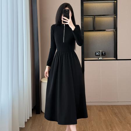 FA37536# 赫本风黑色连衣裙女春秋裙子假两件套长裙开春穿搭新款小黑裙长袖 服裝批發女裝批發服飾貨源
