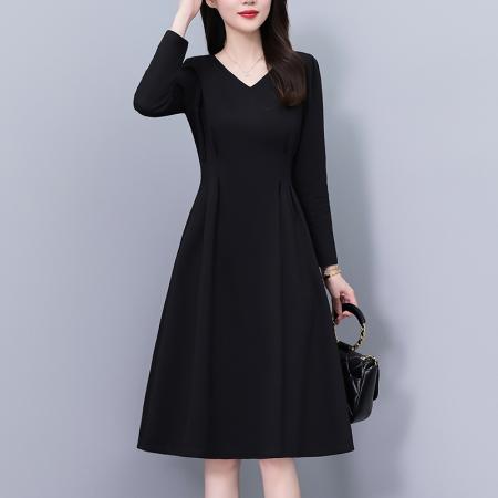 FA37539# 黑色V领气质显瘦大码女装胖mm胖妹妹长袖连衣裙春秋季新款阔太太 服裝批發女裝批發服飾貨源