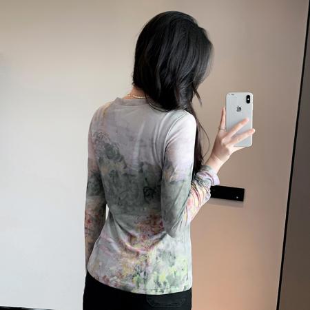 FA37558# 秋新款定位网纱印花圆领长袖t恤女时尚修身打底衫潮 服裝批發女裝批發服飾貨源