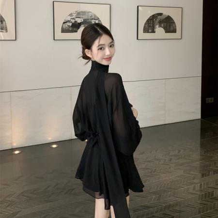 FA37567# 黑色V领长袖衬衫连衣裙春夏气质性感收腰显瘦短款百褶雪纺裙 服裝批發女裝批發服飾貨源