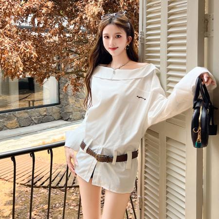 FA37594# 白色长袖衬衫女秋季新款设计感时尚气质宽松慵懒斜肩上衣 服裝批發女裝批發服飾貨源
