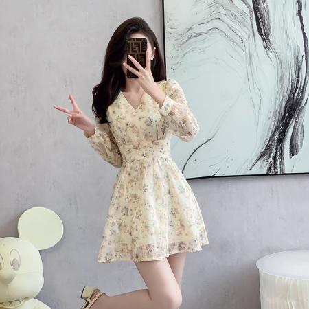 FA37654# 新款长袖碎花小个子连衣裙女秋季高级感收腰显瘦裙子洋气减龄 服裝批發女裝批發服飾貨源