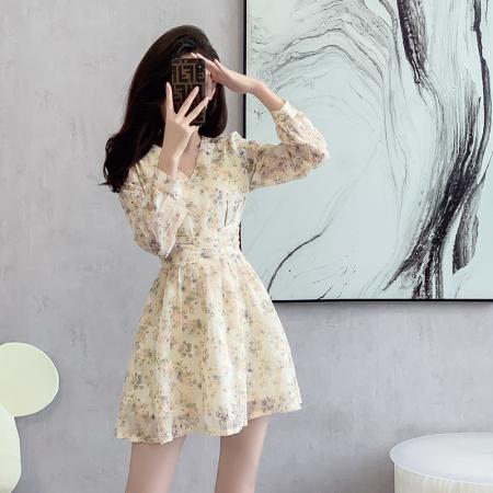 FA37654# 新款长袖碎花小个子连衣裙女秋季高级感收腰显瘦裙子洋气减龄 服裝批發女裝批發服飾貨源