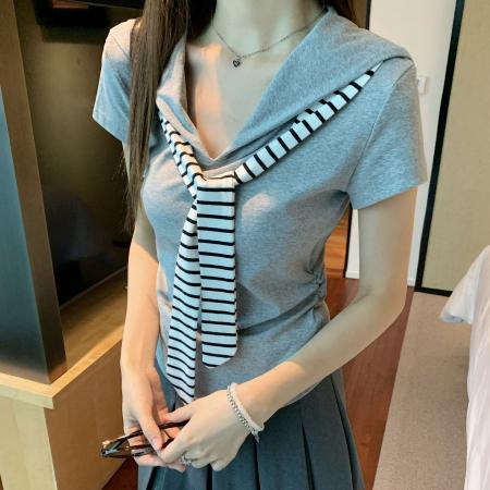 FA37681# 灰色条纹披肩正肩短袖t恤女夏新款显瘦修身v领收腰 服裝批發女裝批發服飾貨源