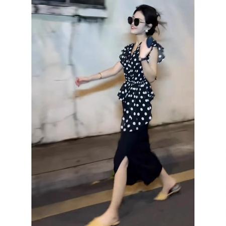 FA37706# 优雅气质穿搭一整套女贵气感高端名媛黑色波点上衣配半身裙两件套 服裝批發女裝批發服飾貨源