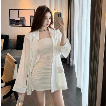 FA37738# 高级感西装外套女纯欲性感包臀内搭抹胸连衣裙辣妹穿搭两件套 服裝批發女裝批發服飾貨源