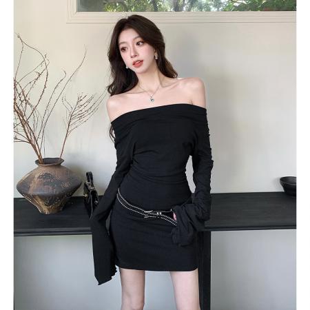 FA37780# 秋季新黑色设计感一字领约会长袖连衣裙女高级感收腰包臀短裙 服裝批發女裝批發服飾貨源