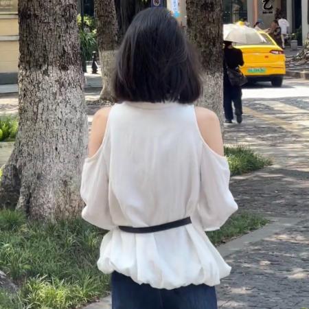 FA37903# 露肩设计V领长袖衬衫 服裝批發女裝批發服飾貨源