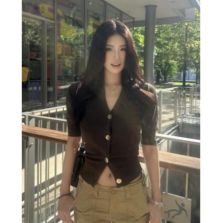 FA37986# 收腰四色贝母针织开衫～遮肉泡泡中袖 服裝批發女裝批發服飾貨源