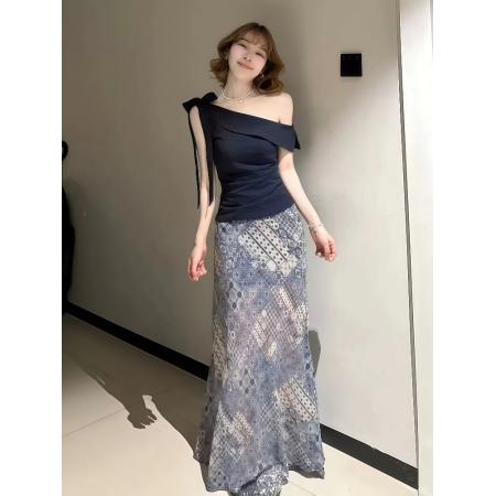 FA38344# 法式斜肩系带不规则短袖上衣女超火复古气质半身裙夏季一整套 服裝批發女裝批發服飾貨源