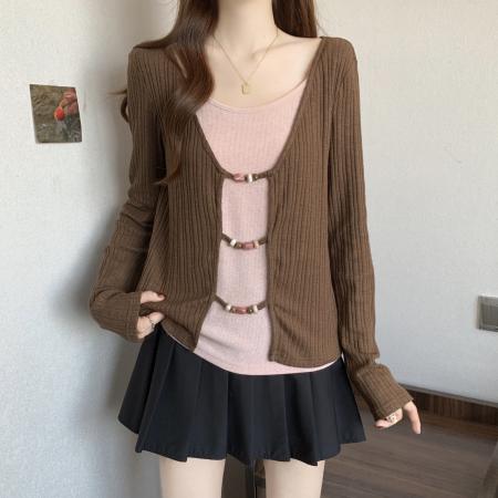 FA38368# 新款秋款大码胖MM假两件辣妹设计感撞色拼接上衣 服裝批發女裝批發服飾貨源