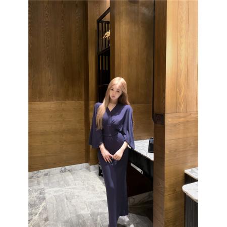 FA38389# 美的很轻松慵懒风新款法式气质褶皱V领连衣裙包臀裙 服裝批發女裝批發服飾貨源