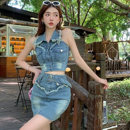 FA38413# 辣妹炸街两件套装女夏新款时尚牛仔挂脖背心高腰半身裙 服裝批發女裝批發服飾貨源