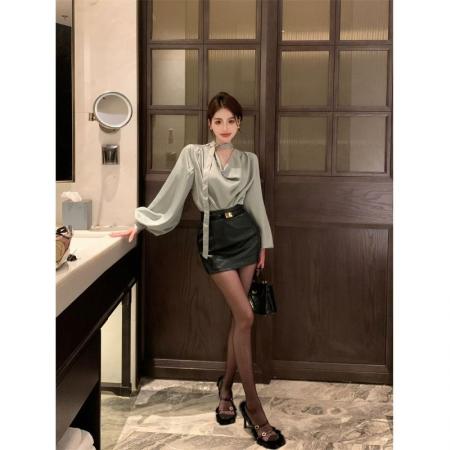 FA38527# 飘带荡领长袖衬衫女春秋新款宽松小众衬衣高级感轻熟韩系上衣 服裝批發女裝批發服飾貨源