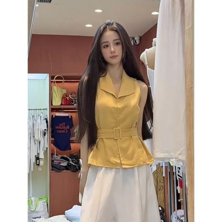 FA38529# 黄色翻领收腰带高端时尚无袖衬衫女夏季新款休闲韩系简约马甲 服裝批發女裝批發服飾貨源