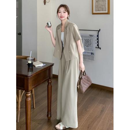 FA38533# 酷飒拽姐短袖西装套装女夏季高级感气质小西服高腰阔腿裤两件套 服裝批發女裝批發服飾貨源