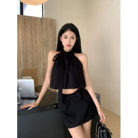 FA38538# 设计感蝴蝶结挂脖收褶短款背心上衣女夏季高腰a字半身短裙套装 服裝批發女裝批發服飾貨源