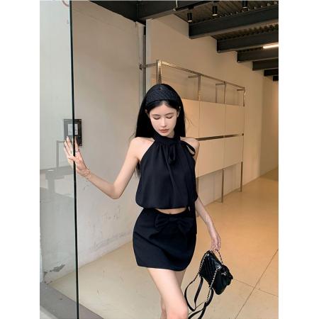 FA38538# 设计感蝴蝶结挂脖收褶短款背心上衣女夏季高腰a字半身短裙套装 服裝批發女裝批發服飾貨源