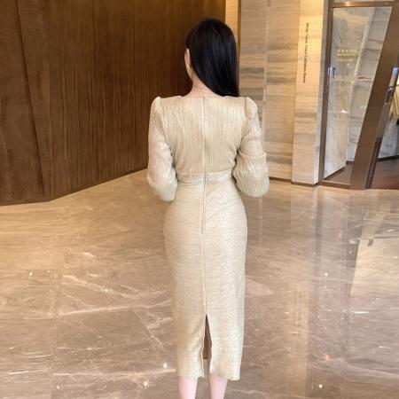 FA38630# 秋冬新款女气质名媛高级感V领立体花朵修身连衣裙金色晚礼服 服裝批發女裝批發服飾貨源