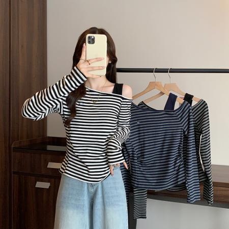 FA38658# 秋装新款胖mm大码女时尚设计感露肩条纹长袖T恤 服裝批發女裝批發服飾貨源