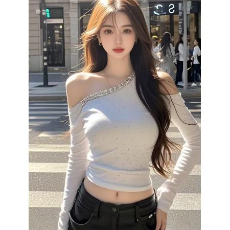 FA38677# 辣妹气质性感白色斜肩秋季长袖T恤女修身显瘦高级感洋气减龄上衣 服裝批發女裝批發服飾貨源