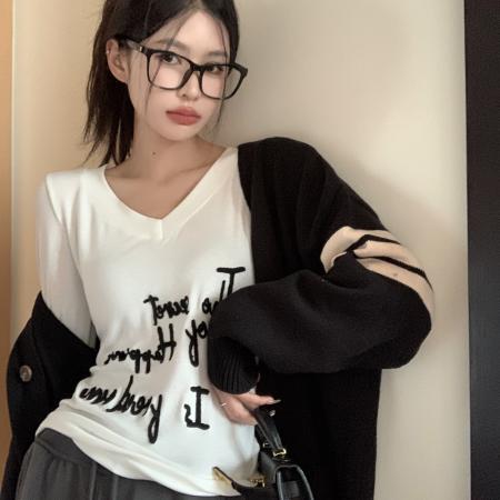 FA38750# 螺纹德绒，绣花毛巾绣v领长袖正肩T恤女秋冬季内搭修身打底衫 服裝批發女裝批發服飾貨源