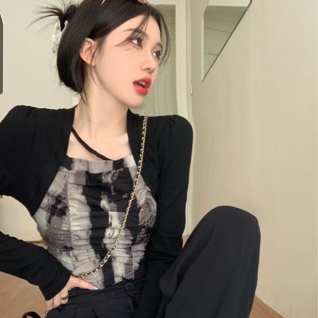FA38751# 复古别致扎染独特长袖新款打底衫T恤女秋季修身显瘦短款辣妹上衣 服裝批發女裝批發服飾貨源