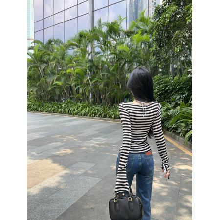 FA38781# 新款设计感蕾丝挂脖撞色条纹T恤上衣女 服裝批發女裝批發服飾貨源