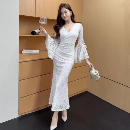 FA38827# 秋冬新款名媛气质高级感性感喇叭袖蕾丝连衣裙 服裝批發女裝批發服飾貨源