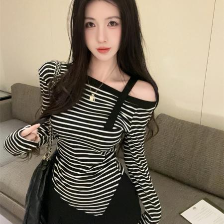 FA38868# 新款洋气斜肩领高档轻奢条纹百搭显瘦辣妹上衣T恤 服裝批發女裝批發服飾貨源