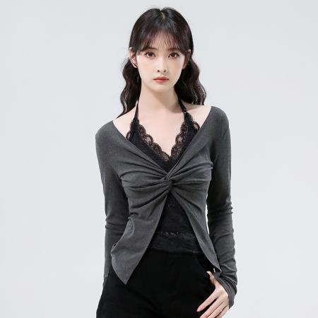 FA38940# 秋季性感蕾丝拼接假俩件设计感扭结性感长袖针织上衣女 服裝批發女裝批發服飾貨源
