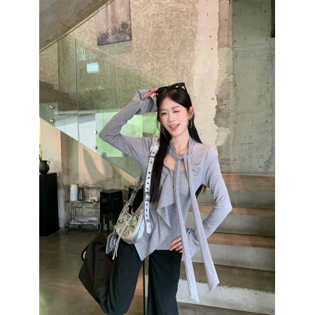 韩系灰色荷叶边v领长袖T恤女甜辣妹修身打底衫不规则飘带 服裝批發女裝批發服飾貨源