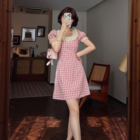 FA39054# 法式复古方领红格爱心碎花花边俏皮连衣裙长短款 服裝批發女裝批發服飾貨源