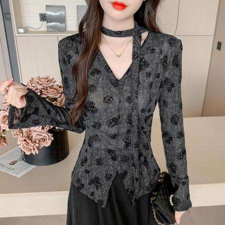 FA39173# 法式复古高级感V领长袖衬衫收腰显瘦设计感小众气质减龄系带上衣 服裝批發女裝批發服飾貨源