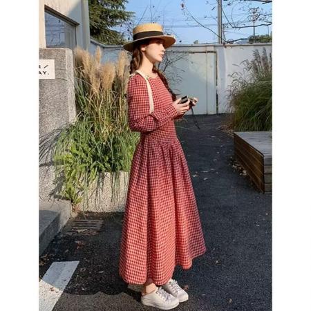 YF5844# 图片色甜美小可爱泡泡袖系蝴蝶结红色格子宽松显瘦拼接春秋连衣裙
