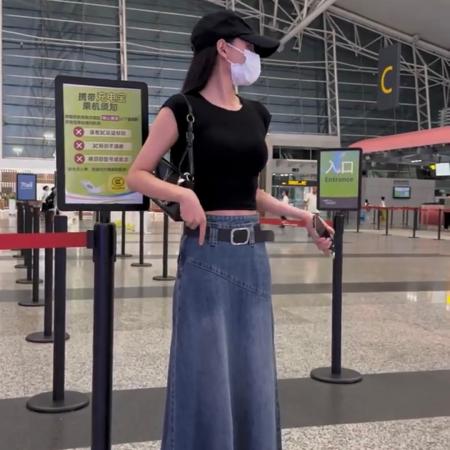 LN76270# 复古设计感水洗蓝色高腰显瘦牛仔半身长裙配腰带