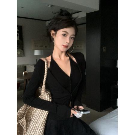 FA39453# 辣妹假两件挂脖长袖T恤女秋季小众修身显瘦开衫上衣 服裝批發女裝批發服飾貨源