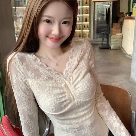 FA40021# 内里加绒纯欲辣妹v领上衣女秋冬小香风蕾丝打底衫内搭小衫 服裝批發女裝批發服飾貨源