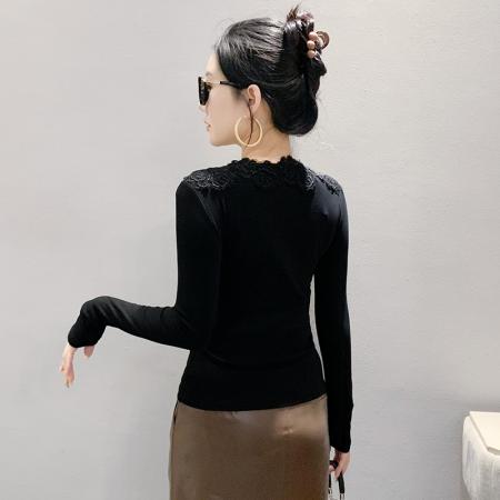FA40046# 花边拼接新款长袖V领内搭上衣洋气t恤女修身打底衫潮 服裝批發女裝批發服飾貨源